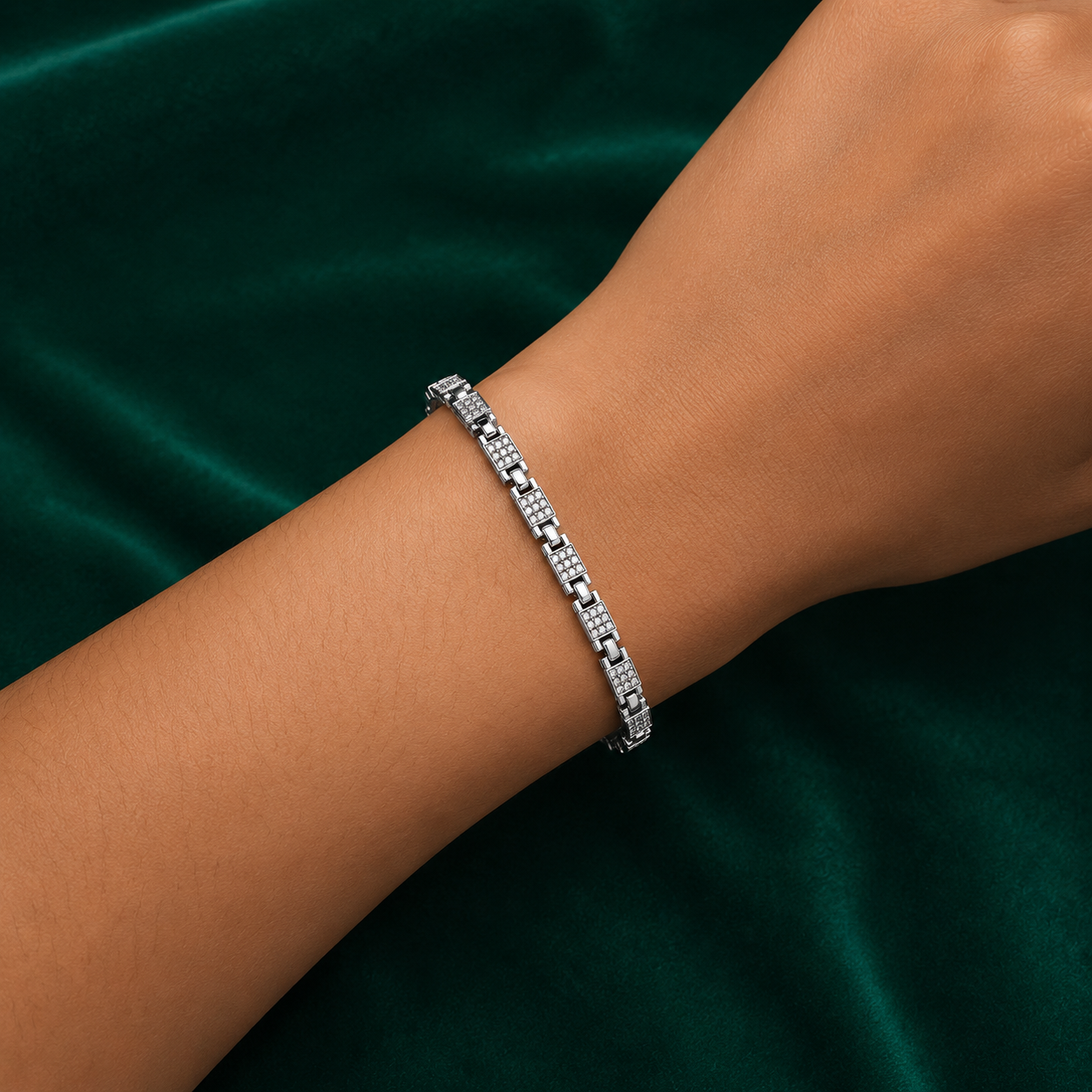 ✨ Pavé Link Bracelet - 6.540 GM