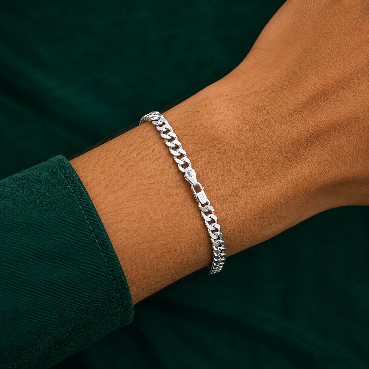 ✨ Cuban Bracelet - 10.560 GM