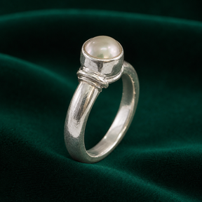 ✨ Pearl Solitaire Ring - 3.380