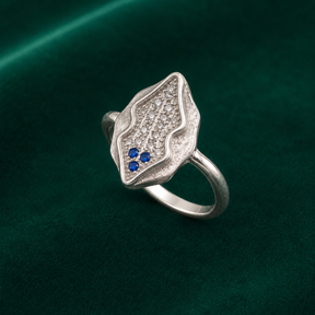 ✨ Sapphire Crest Ring - 2.640 GM