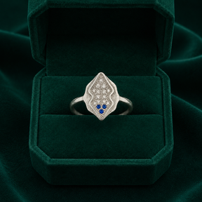 ✨ Sapphire Crest Ring - 2.640 GM