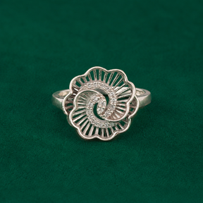 🌸 Spiral Floral Ring - 1.980 GM