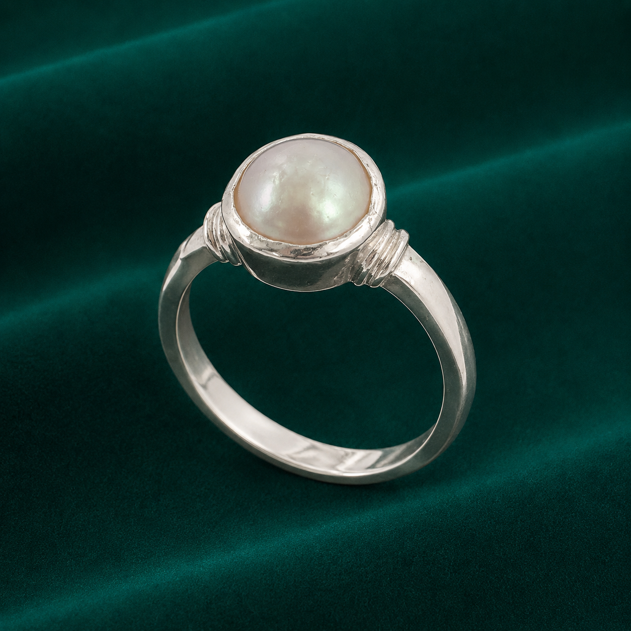 🤍 Pearl Solitaire Ring - 4.330 GM