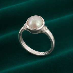 🤍 Pearl Solitaire Ring - 4.330 GM