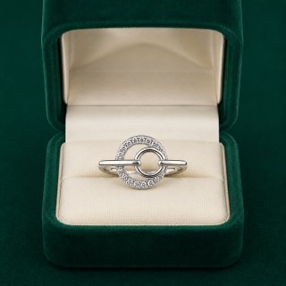 ✨ Orbit Halo Ring - 1.380 GM