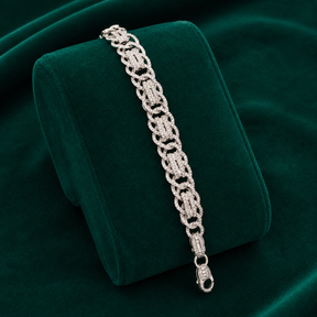 ✨ Radiant Weave Bracelet - 30.610 GM