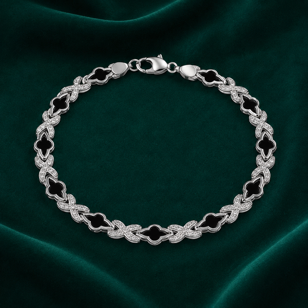✨ Noir Clover Bracelet - 21.240 GM