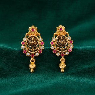 🪷 Lakshmi Stud Earrings -7.150GM